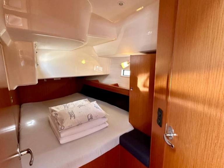 Wynajmij Żaglowiec z lub bez skippera Bavaria w Sukosan