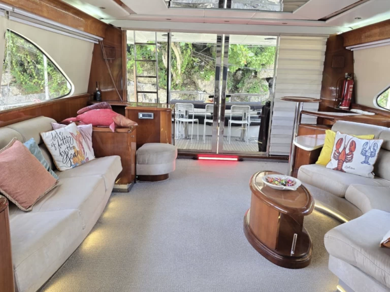 Wynajem Luksusowy jacht w La Romana - Majesty Yachts 78