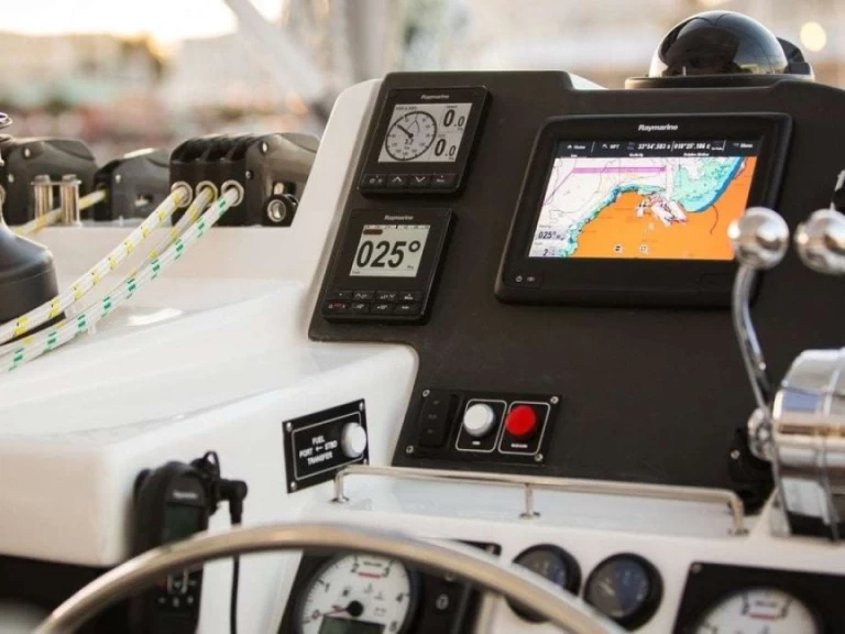 Wynajmij Katamaran z lub bez skippera Leopard w Belize City