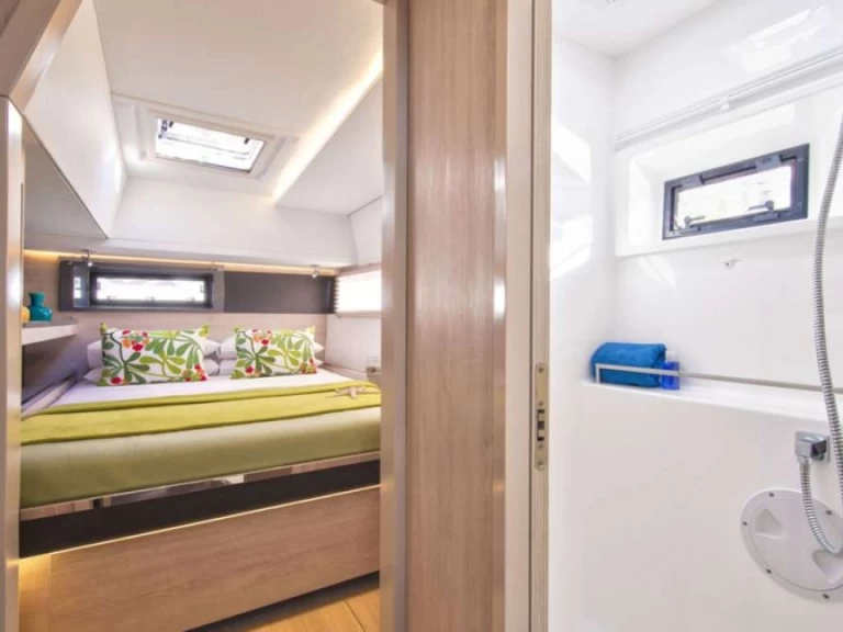 Wynajem Katamaran Leopard z patentem 