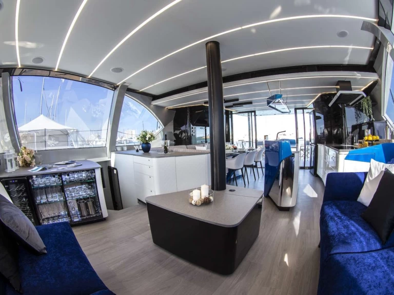 Wynajmij Wave Catamarans WAVE  w Olbia