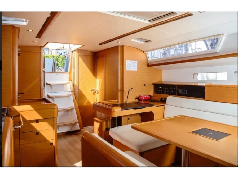 Żaglowiec do wynajmu w Tropea w najlepszej cenie