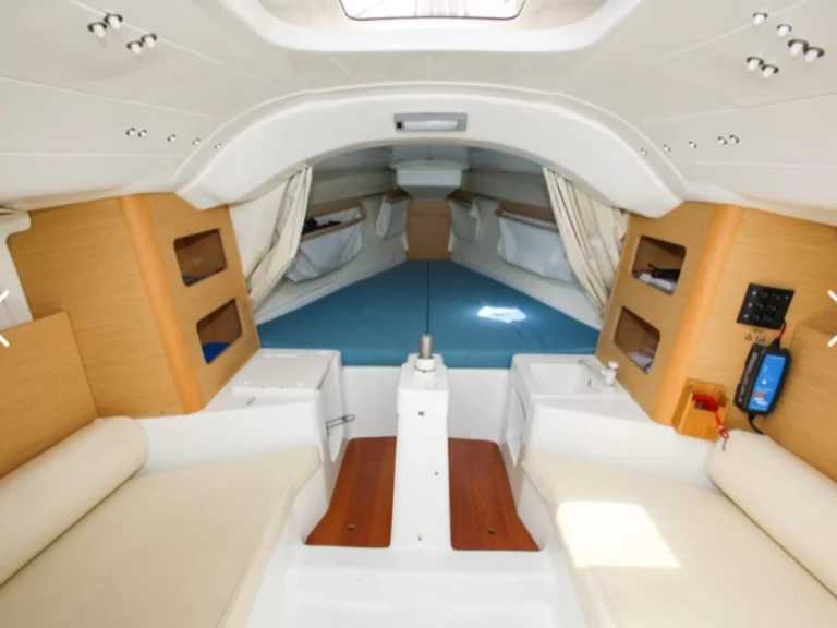 Wynajem łodzi Bénéteau First 21.7 S w Port Fréjus na SamBoat 