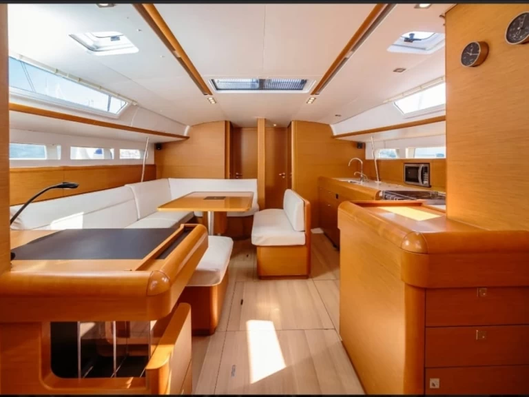 Wynajem Żaglowiec w Tropea - Jeanneau Sun Odyssey 519 "Kalos