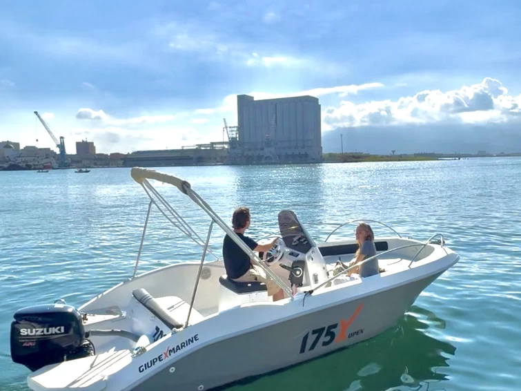 Wynajmij giupex 175X w Torre Annunziata