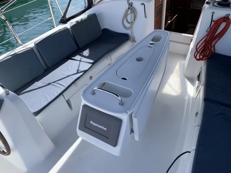 Wynajem Żaglowiec w Saint-Mandrier-sur-Mer - Bénéteau Cyclades 39.3