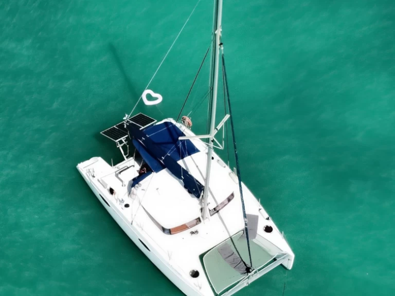 Wynajem w Deshaies- Fountaine Pajot Mahe 36 na SamBoat