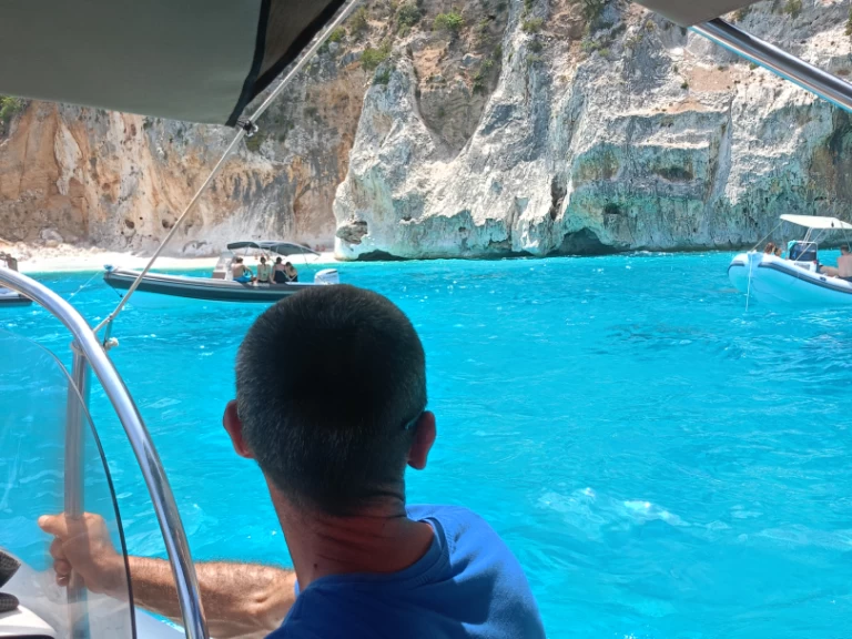 Wynajem łodzi Cala Gonone tanio King 750