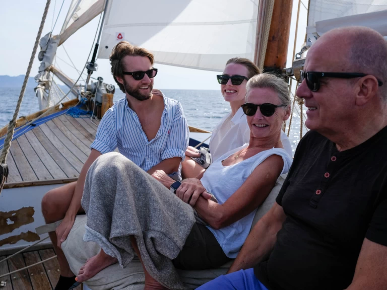 Tartane La Flâneuse między profesjonalistami a osobami prywatnymi w Marsylia