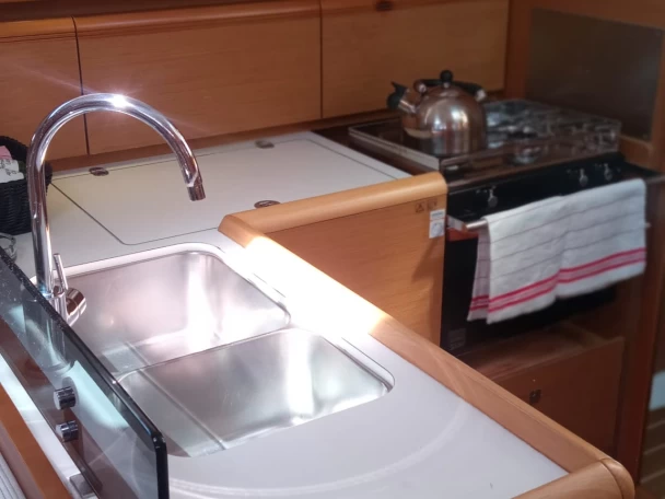 Wynajem łodzi Gouvia tanio Sun Odyssey 379