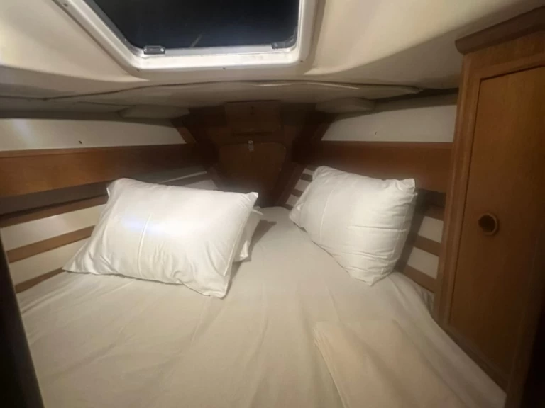 Wynajmij Dromor Apollo 12 w Ateny