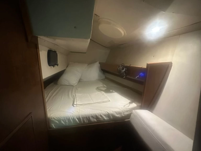 Wynajem łodzi Dromor Apollo 12 w Ateny na SamBoat 