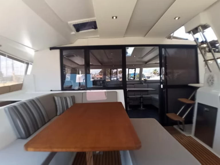 Wynajem Katamaran w Heraklion Port - Fountaine Pajot Astrea 42