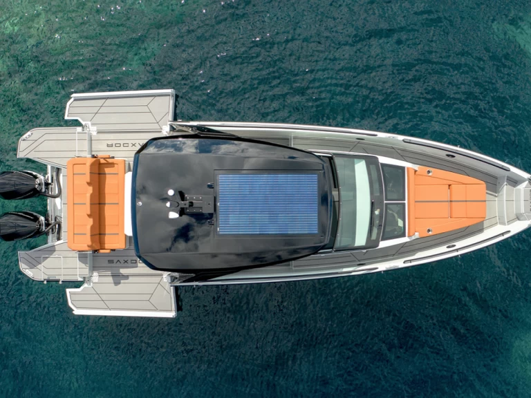 Wynajem łodzi Cannes tanio Saxdor 320 GTO