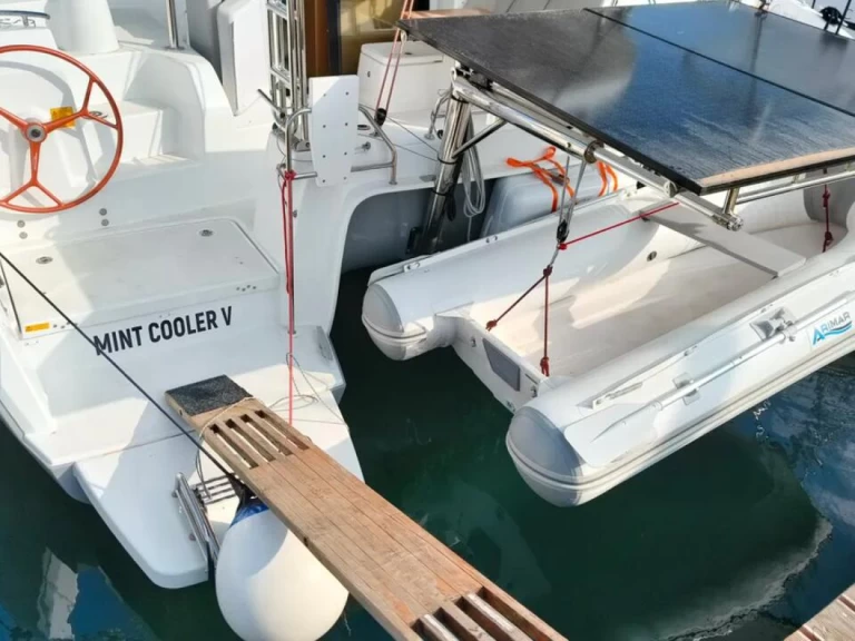 Wynajem Katamaran w Pula - Excess Excess 11