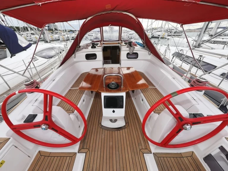 Wynajem Żaglowiec w Biograd na Moru - Elan Impression 444