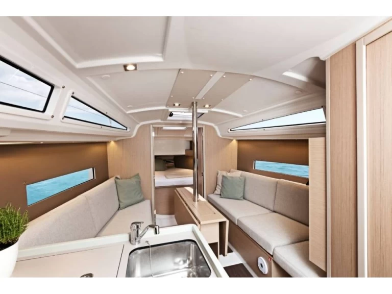 Wynajmij Bénéteau Oceanis 30.1 w Saint-Quay-Portrieux