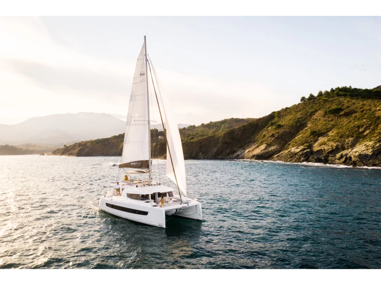 Wynajem Katamaran w Olbia - Bali Bali 4.6