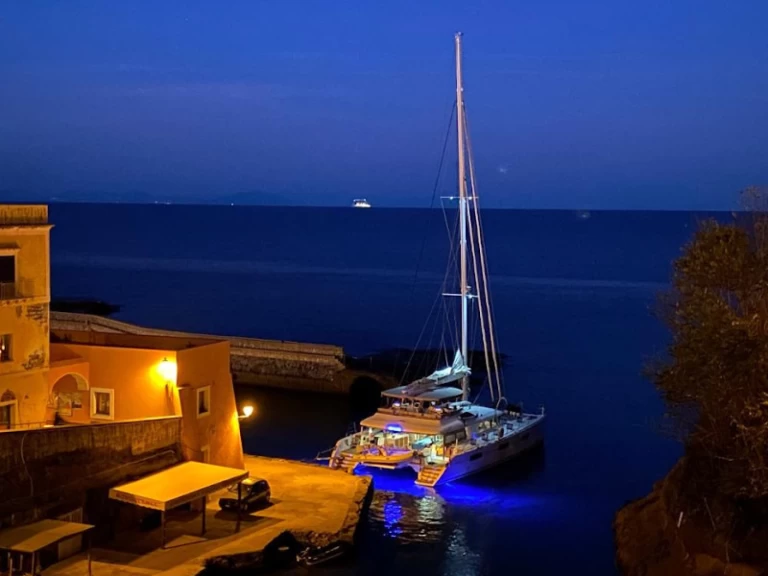 Wynajem Katamaran w Capo d'Orlando - Lagoon Lagoon 620