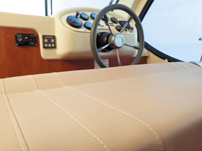 Motorówka do wynajmu w Eembrugge w najlepszej cenie