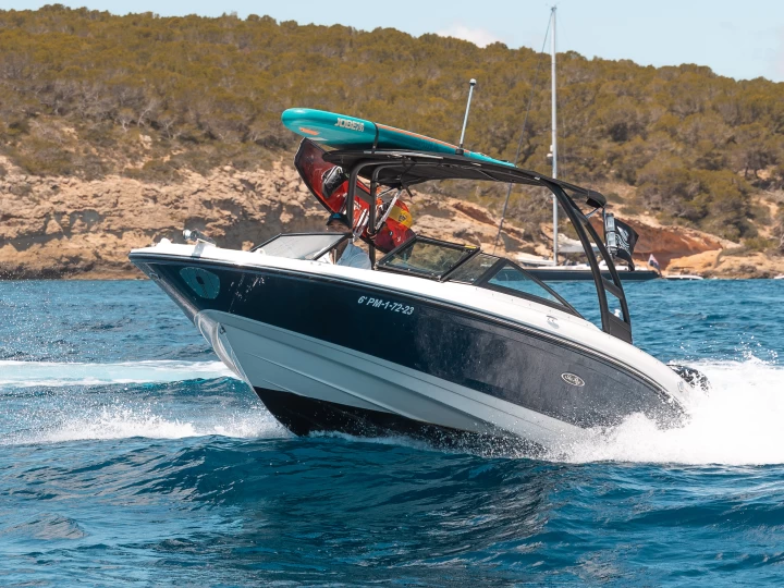 Wynajem łodzi Palma de Mallorca tanio SPX 210 OB