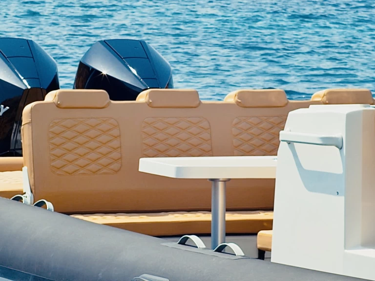 Wynajmij Highfield 900 sport w Cannigione