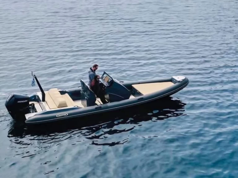 Wynajem Motorówka DIVERIB z patentem 