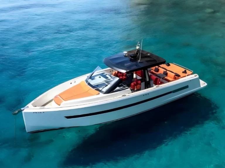 Fjord Fjord 48 Open między profesjonalistami a osobami prywatnymi w Ibiza Town