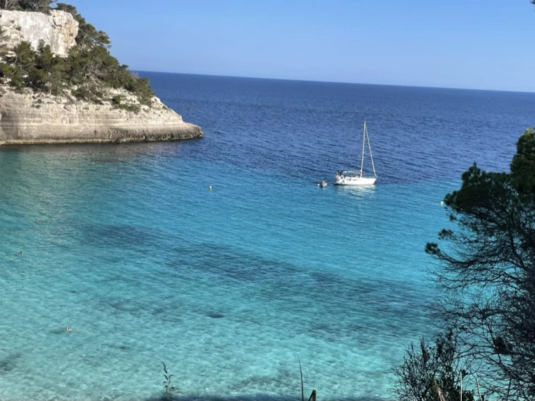 Wynajmij Dufour Dufour 35 Classic w Mahon