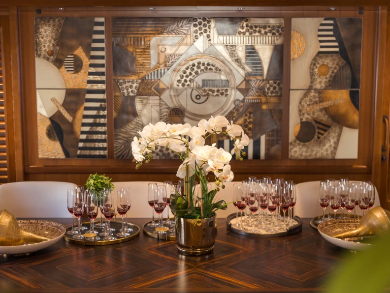 Wynajem Luksusowy jacht Sunseeker z patentem 