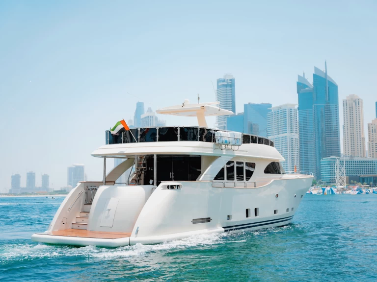 Wynajmij Azimut Freedom w Dubaï harbour