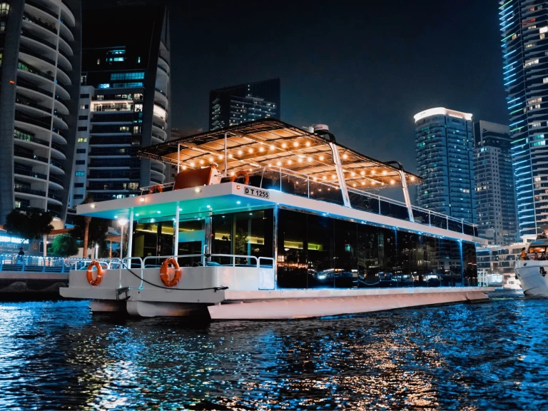 Wynajem Luksusowy jacht Sunseeker z patentem 