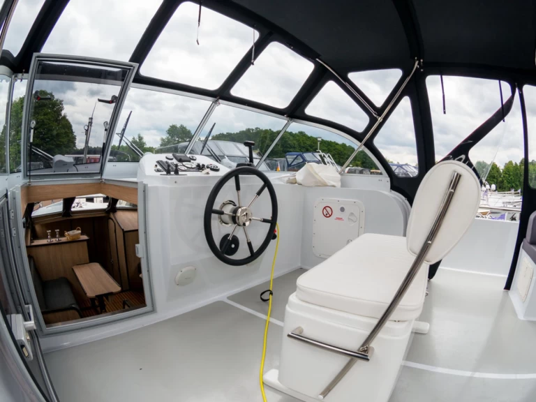 Wynajem łodzi Gruno Gruno Classic 41 w Waren (Müritz) na SamBoat 