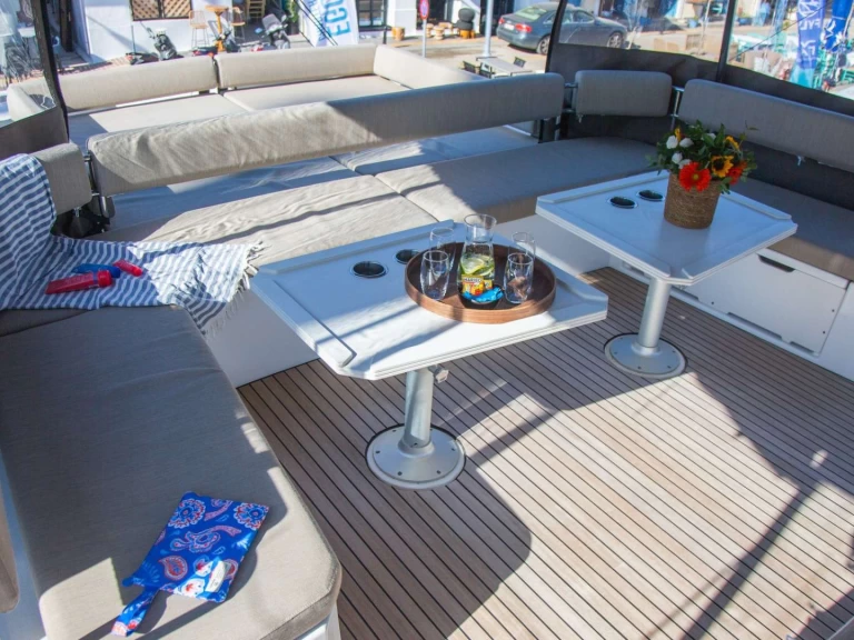 Wynajem Luksusowy jacht w Lavrio - Bali Fortune One