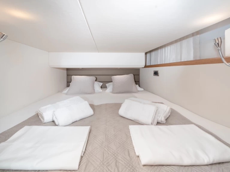 Wynajem Motorówka w Makarska - Galeon Galeon 430 Skydeck