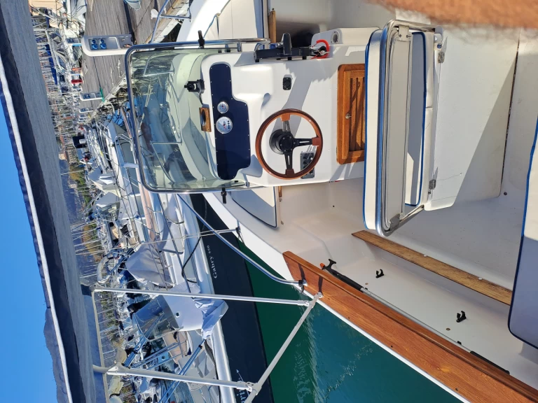 Wynajem Motorówka w La Spezia - Ranieri Azzura