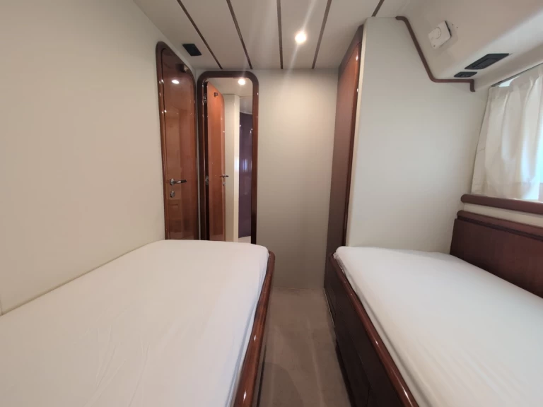 Motorówka do wynajmu w Cádiz w najlepszej cenie