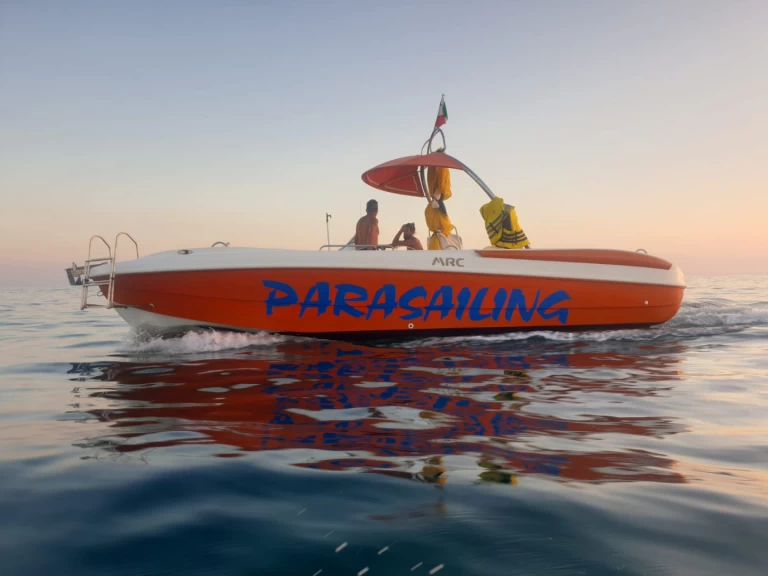 Wynajem Motorówka w Torre Vado - Mercan Parasailing 28