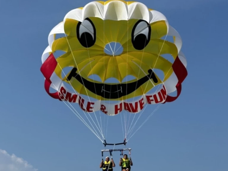 Wynajem łodzi Torre Vado tanio Parasailing 28