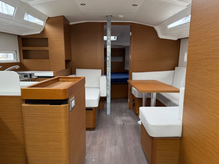 Żaglowiec do wynajmu w Punat w najlepszej cenie