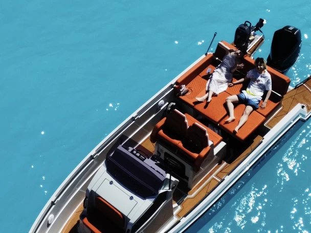 Wynajmij Motorówka z lub bez skippera Protagon w Zakynthos