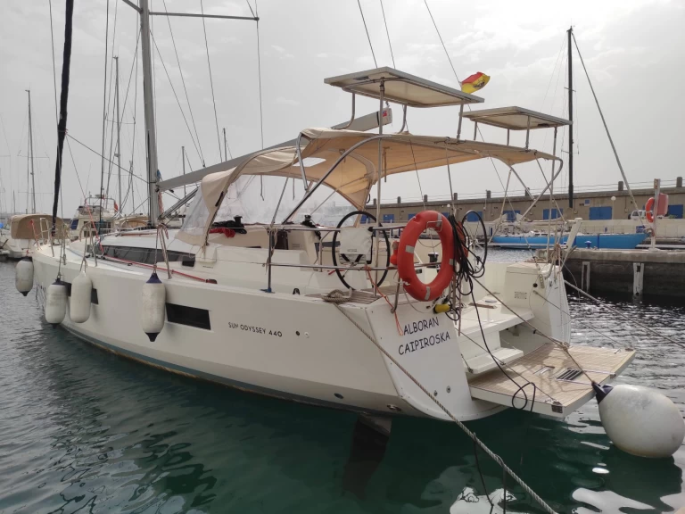Wynajem Żaglowiec w Palma de Mallorca - Jeanneau Sun Odyssey 440