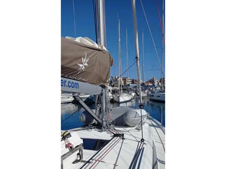 Wynajem łodzi Las Galletas tanio Sun Odyssey 410
