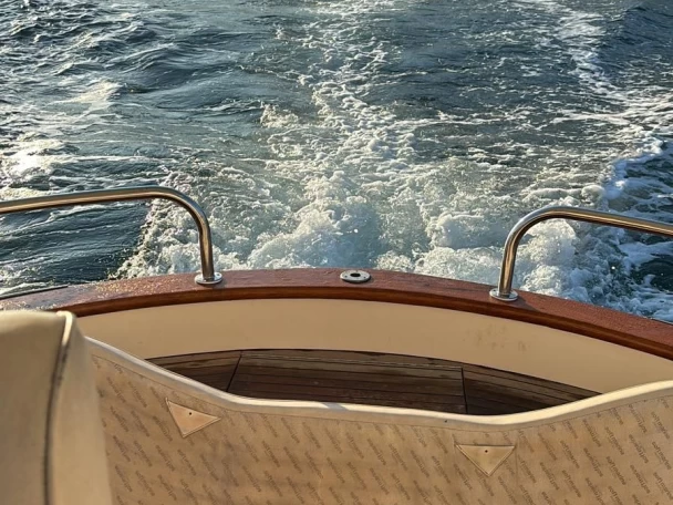 Apreamare Apreamare 7,5 między profesjonalistami a osobami prywatnymi w Sorrento