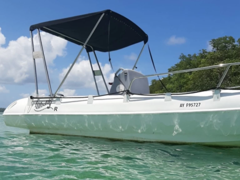 Wynajmij Whaly Whaly 500 w Le François