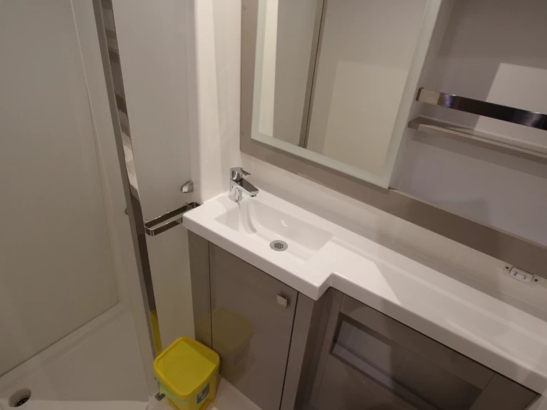 Wynajmij Fountaine Pajot Tanna 47 w Olbia