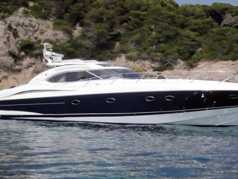 Wynajmij Luksusowy jacht z lub bez skippera Sunseeker w Ibiza Town