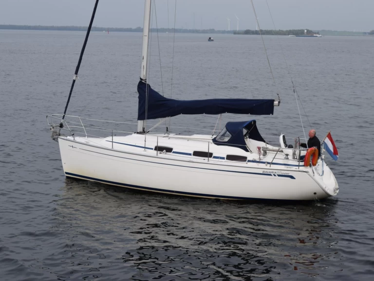 Wynajem łodzi Larmor-Plage tanio Bavaria 30 Cruiser