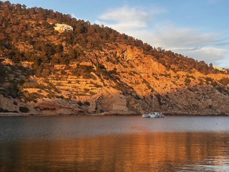 Katamaran do wynajmu w Palma de Mallorca w najlepszej cenie