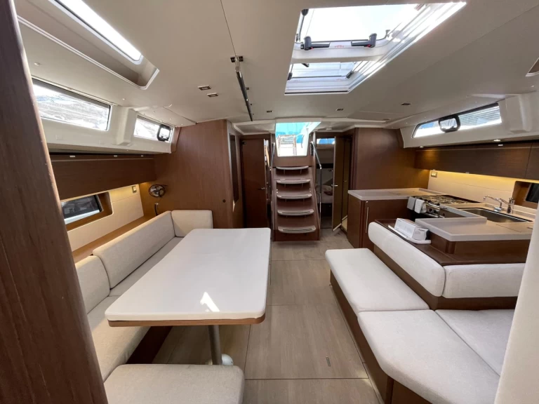 Wynajem łodzi Las Palmas de Gran Canaria tanio Oceanis 51.1